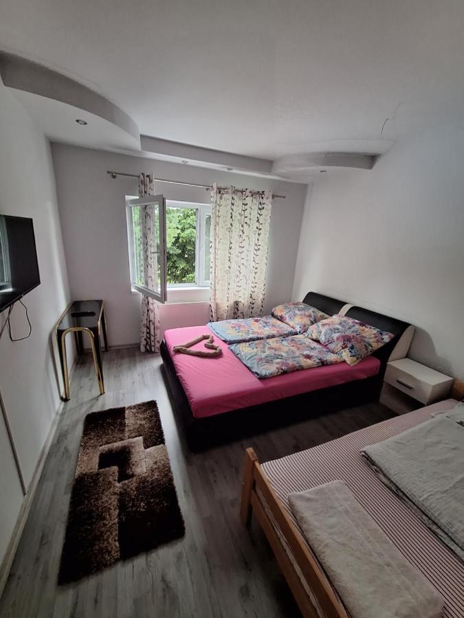 Apartmani Lana Сараево Экстерьер фото